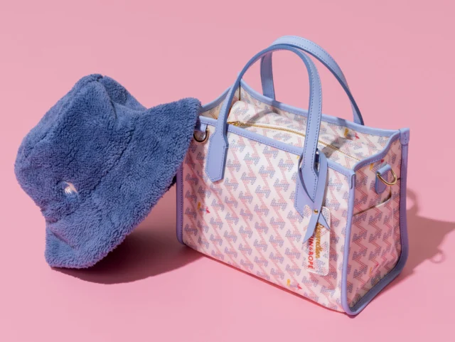 スタイリストが厳選！ 冬ゴルフの
おしゃれアイテム指名買いリスト／小物編

ただおしゃれに見えるだけでなく機能性が高いアイテムをスタイリストが厳選。ファッションプロ目線で選んだアイテムは、冬のゴルフコーディネートをブラッシュアップさせるだけでなく、毎回使用しても飽きない優れものばかりです。今回は冬ゴルフのおしゃれアイテムをご紹介します。

続きはプロフィールのURLから記事をチェック！

#指名買いリスト #SheGOLF #冬ゴルフ #冬コーデ #ゴルフコーデ #ゴルフ女子 #ゴルフ女子コーデ #ゴルフ初心者 #ゴルフ初心者女子 #ゴルフ女子と繋がりたい #golfgirl #instagolf #golfstagram #ladiesgolf #lovegolf #인물 #肖像 #followme #高尔夫球 #골프 #ゴルフ #golf #golfers